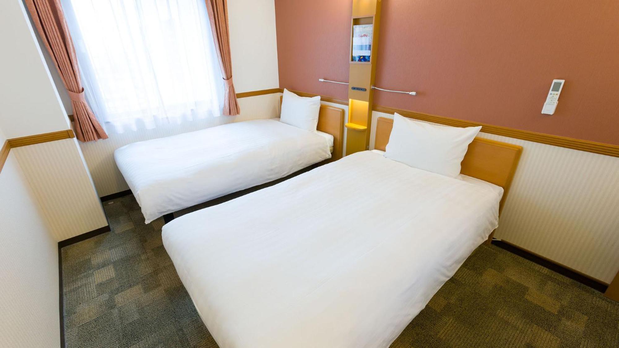 Toyoko Inn Yokohama Sakuragicho Номер фото